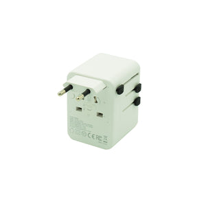 Weisser Weltreisestecker mit verschiedenen Anschlüssen von hinten